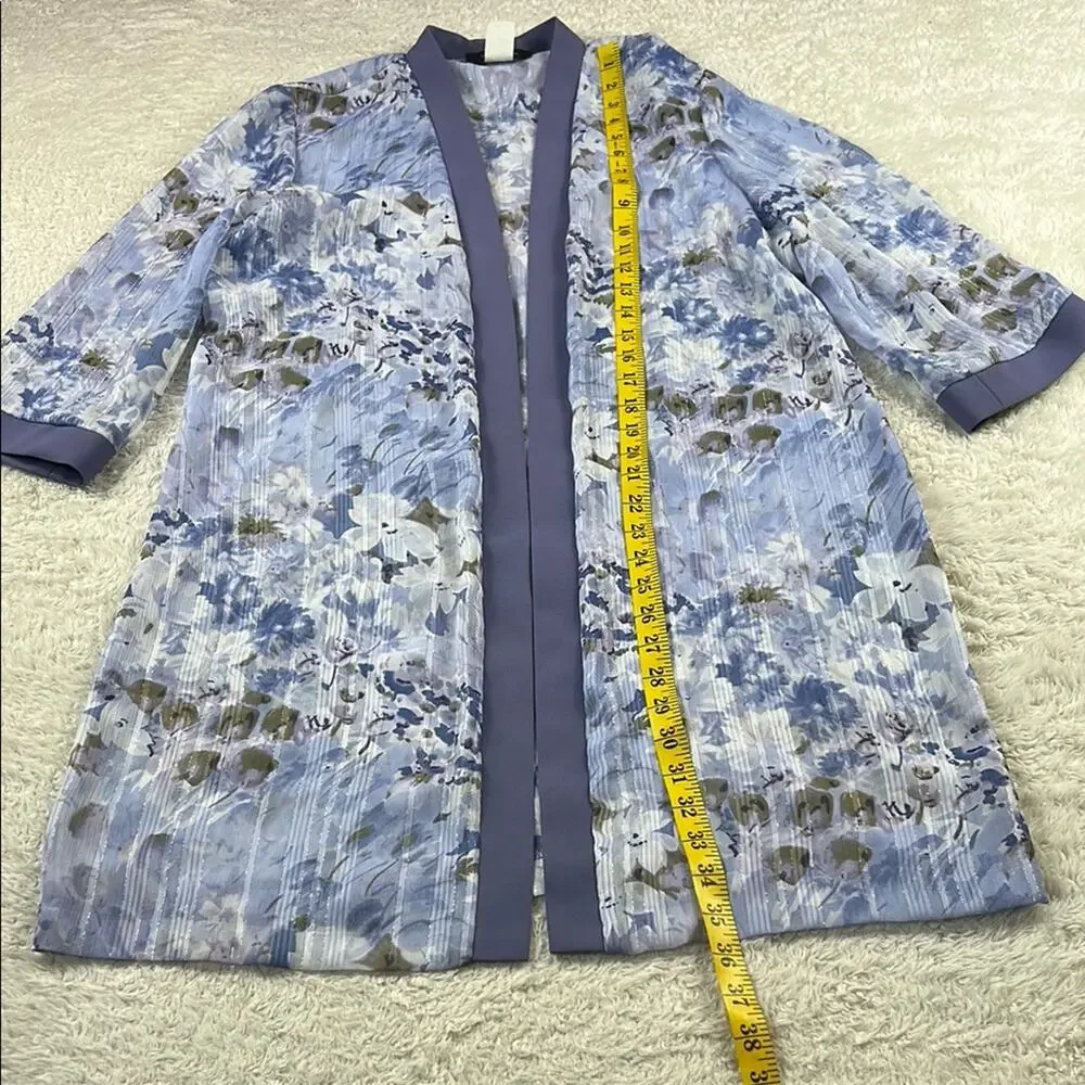 Vintage 90s R and M RIchards lilac purple floral‎ robe cardigan jacket, size 10